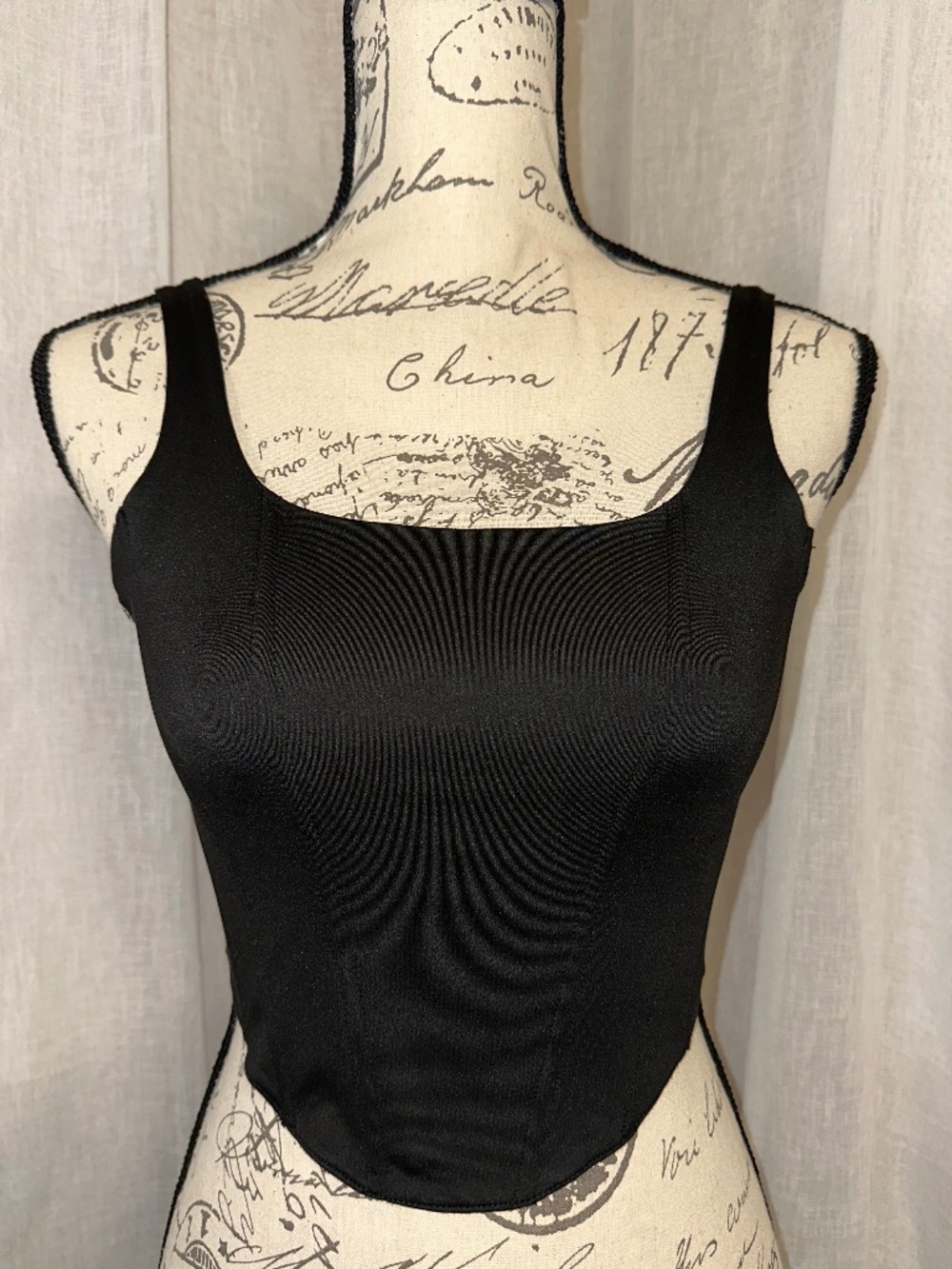 Black corset style crop top with exposed zipper size Small by ReoRia